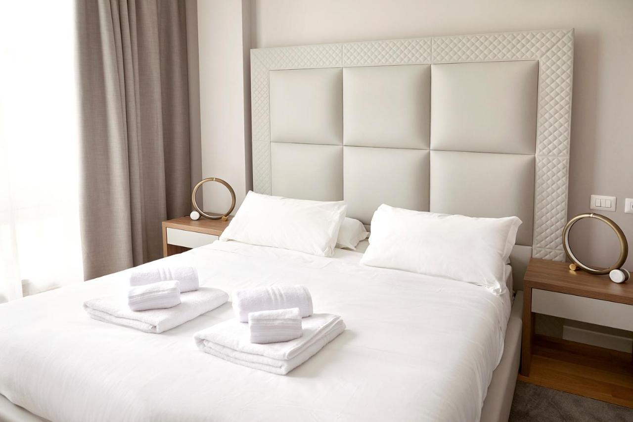 Prestige Boutique Aparthotel -Piazza Duomo Milan Luaran gambar