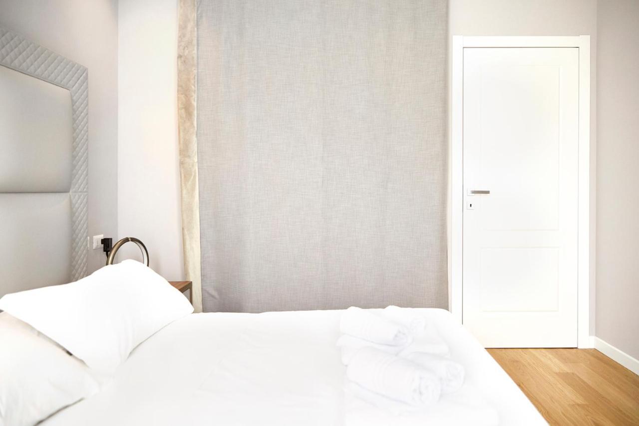 Prestige Boutique Aparthotel -Piazza Duomo Milan Luaran gambar