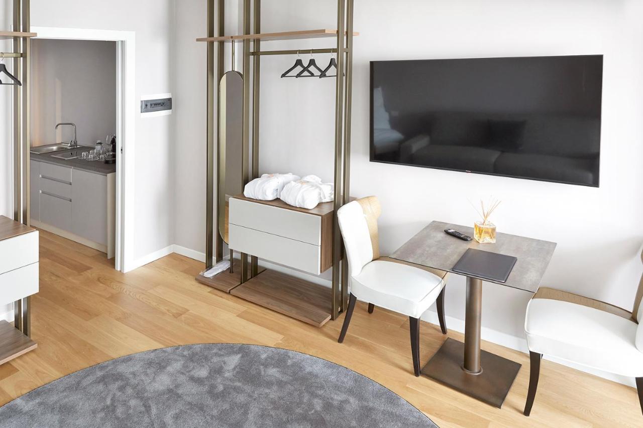 Prestige Boutique Aparthotel -Piazza Duomo Milan Luaran gambar