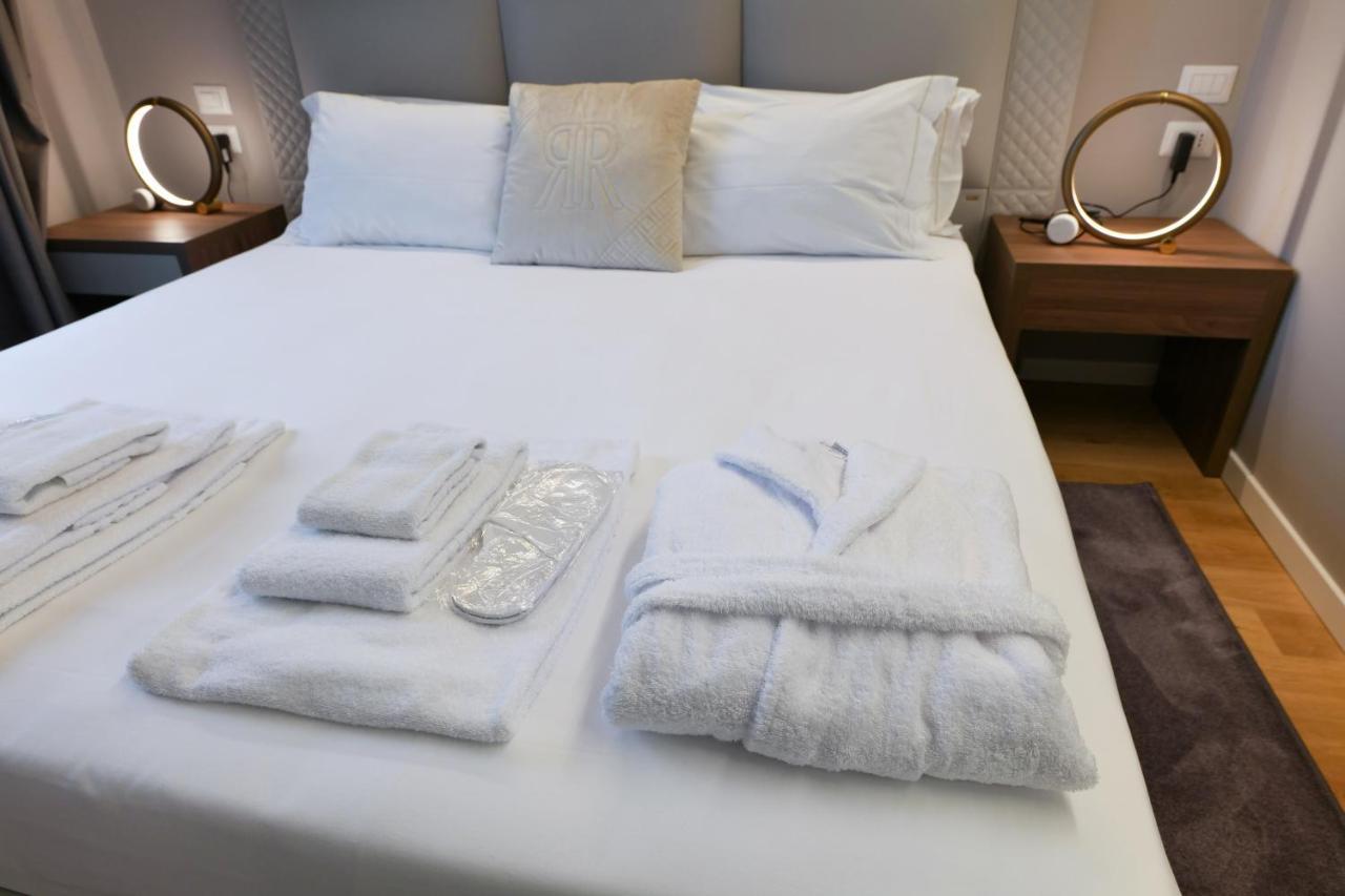 Prestige Boutique Aparthotel -Piazza Duomo Milan Luaran gambar