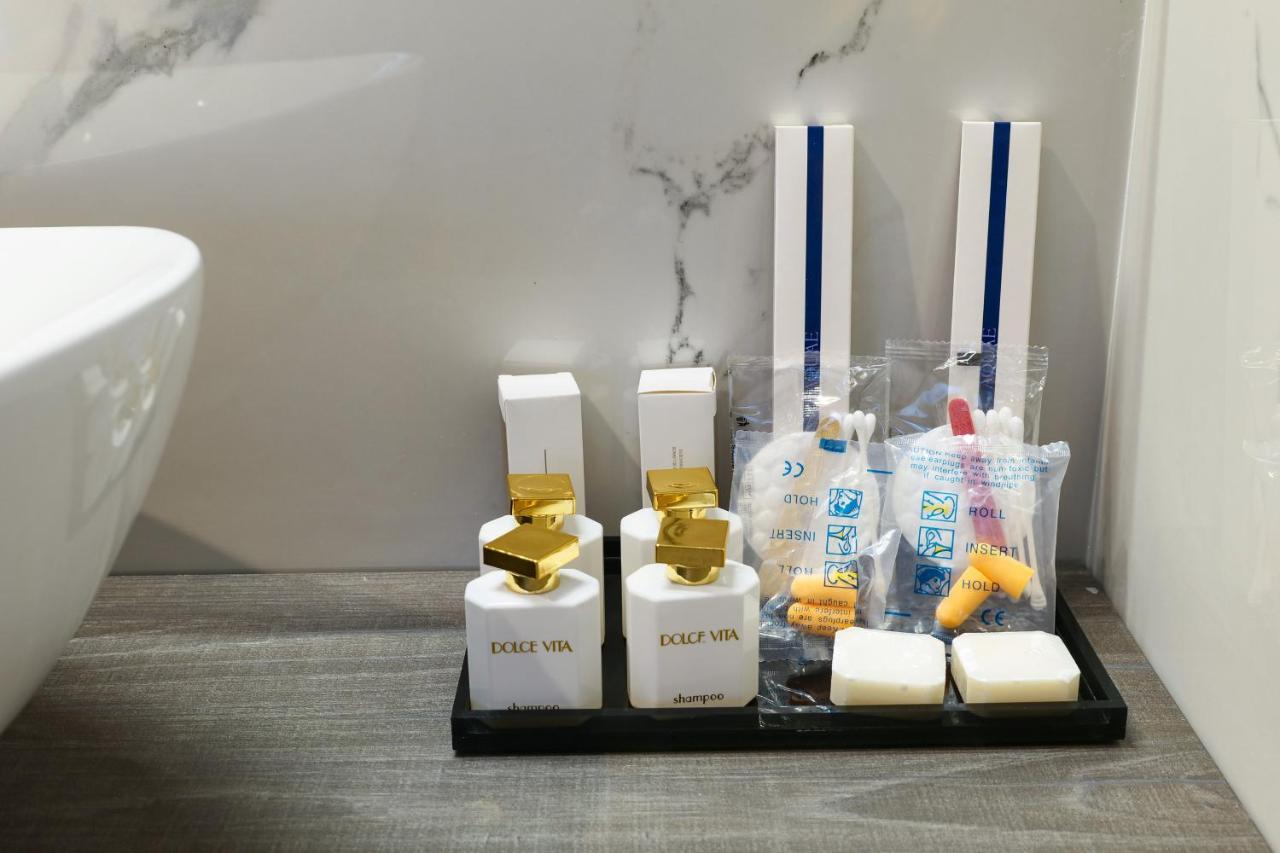 Prestige Boutique Aparthotel -Piazza Duomo Milan Luaran gambar