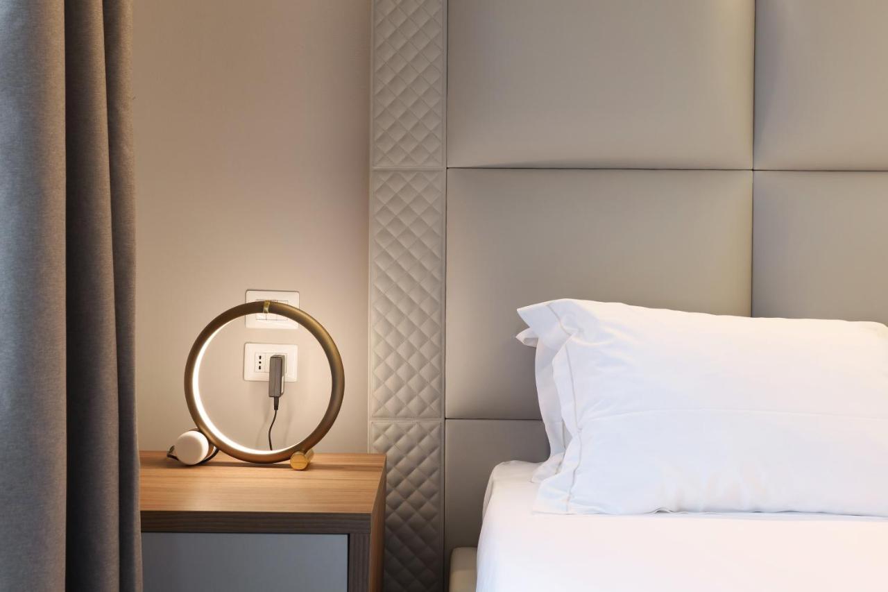 Prestige Boutique Aparthotel -Piazza Duomo Milan Luaran gambar